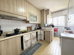 Blk 407 Hong Kah Court (Jurong West), HDB Executive #538508561
